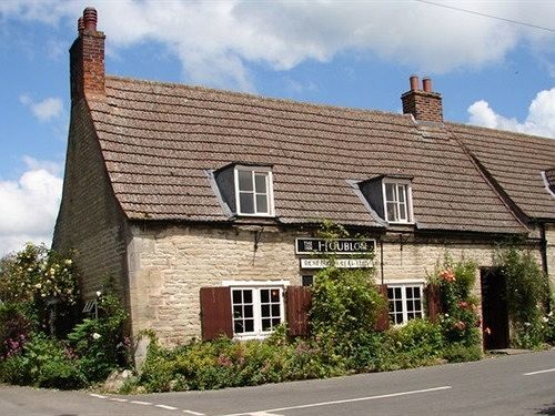 מלון גרנטהאם The Houblon Arms מראה חיצוני תמונה